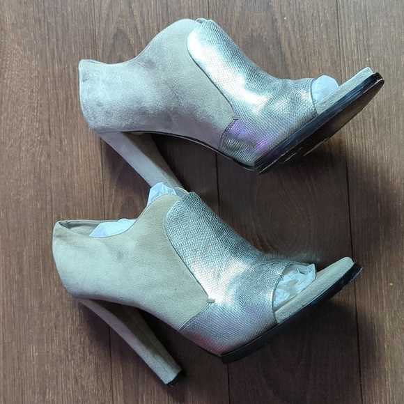 HP. Alexander Wang Peep Toe Pumps - Picture 5 of 16